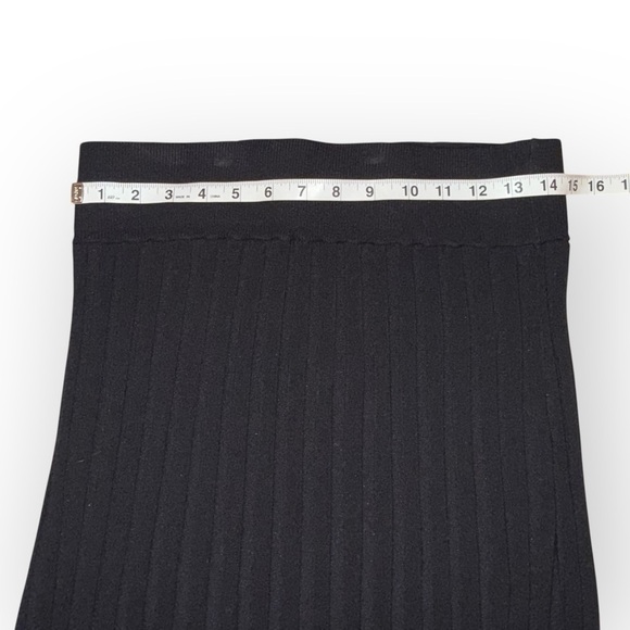 NWT Nordstrom Pleated Midi Knit Skirt - Petite Medium - Picture 3 of 10